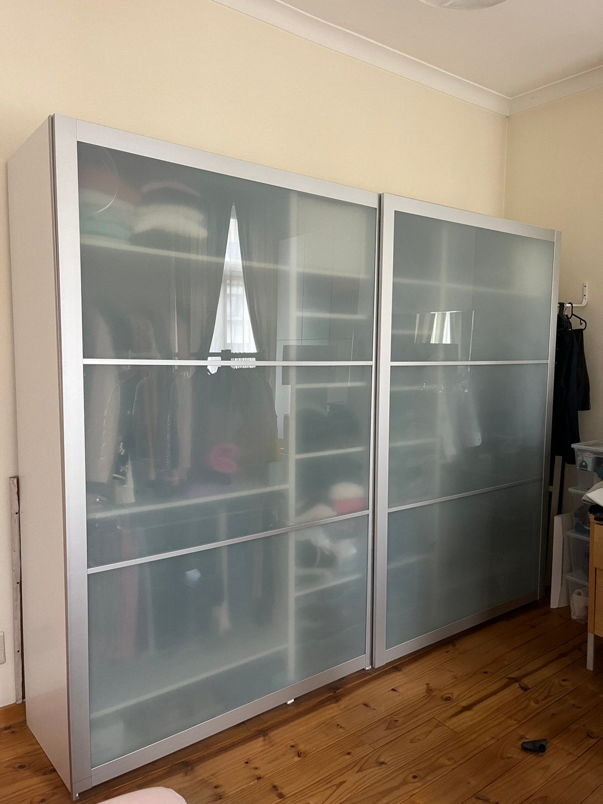 Kleerkast Ikea, Ophalen, Zo goed als nieuw