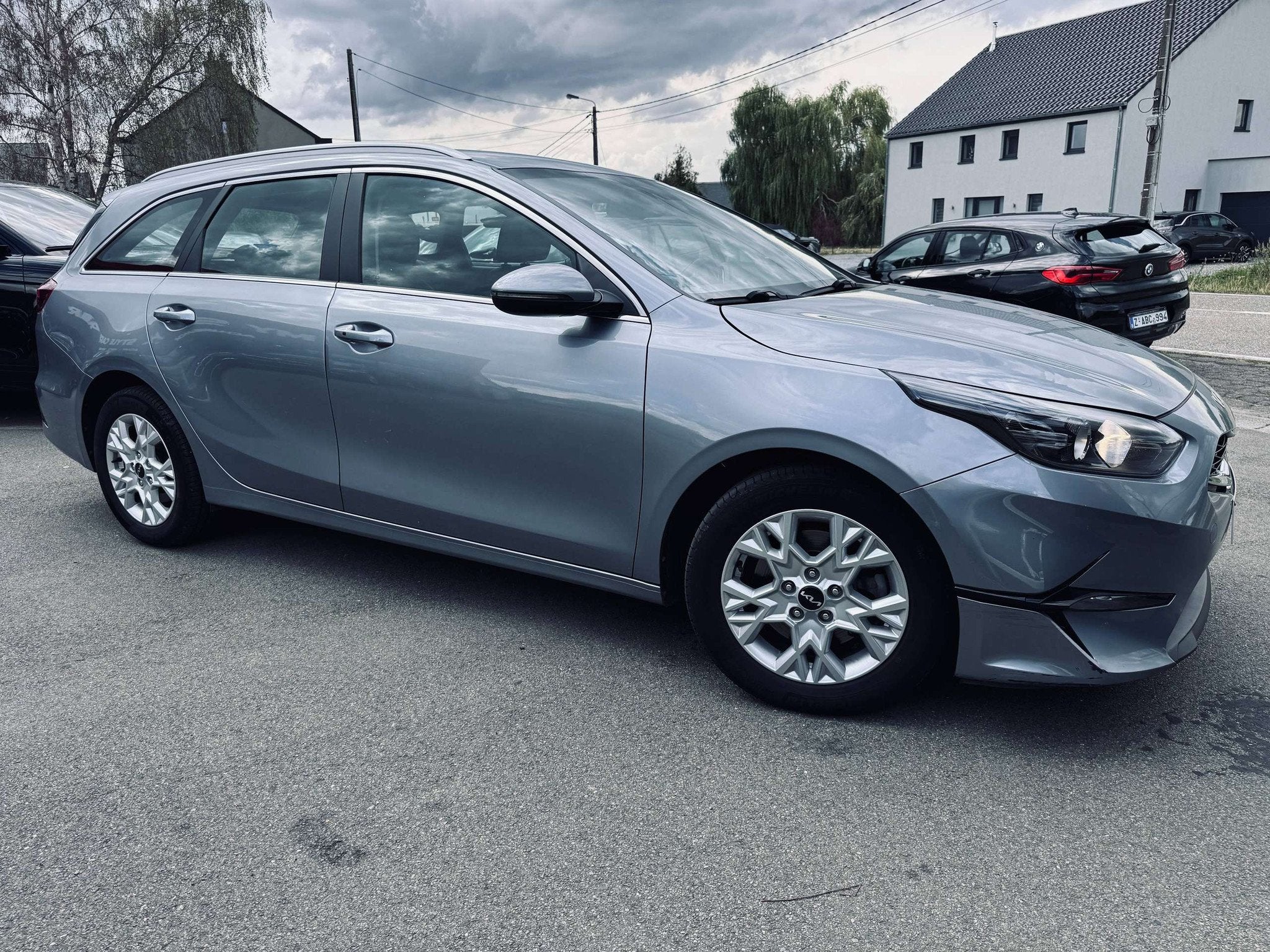 Kia Ceed SW / cee'd SW Ceed SW 1.0 Essence, Garatie 1 an, Argent ou Gris, Achat, 998 cm³, Euro 6