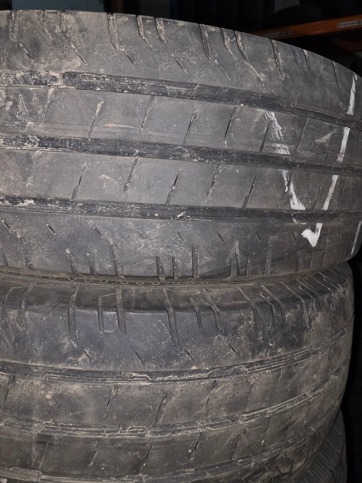 205/65r16c continental 50€ per stuk met montage en balancere, Ophalen