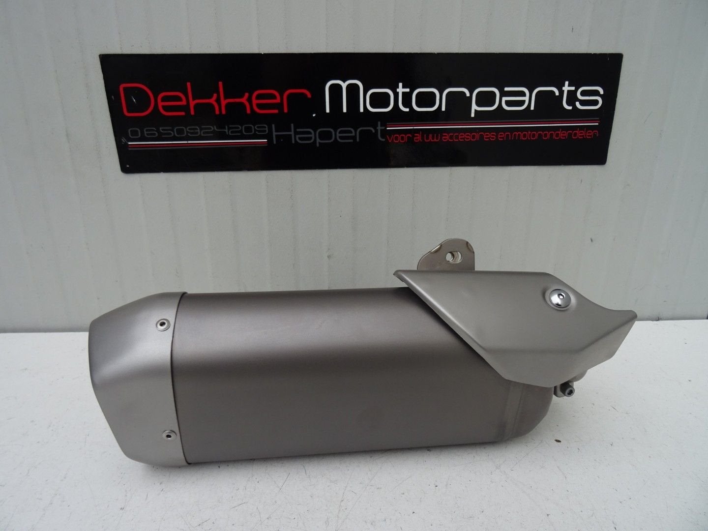 Originele Uitlaat / Demper Yamaha YZF R1 2015-2016-2017-2025, Motoren, -, -, Nieuw, Ophalen of Verzenden
