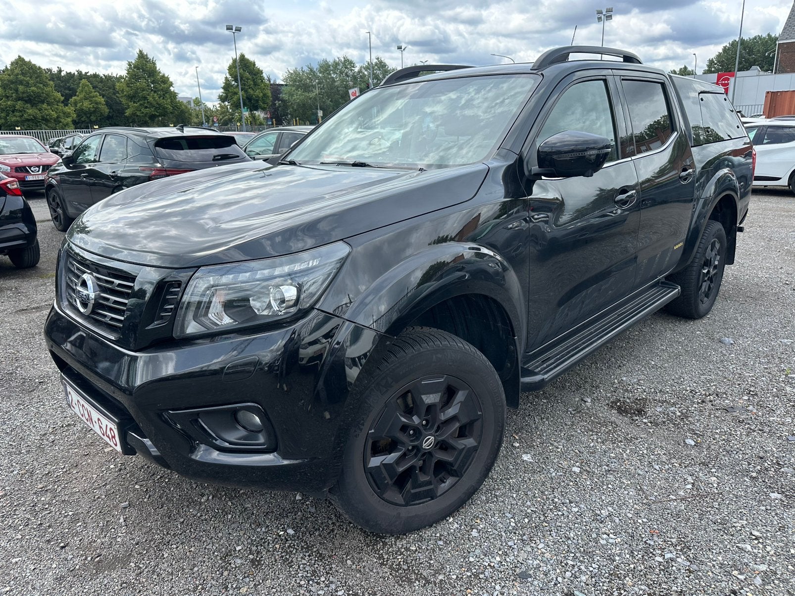 NISSAN NAVARA 2.3d AUTOMAAT 2020 FULL 200.000km 13200€ +btw, Auto's, Nissan, Automaat, Leder, Bedrijf, 140 kW