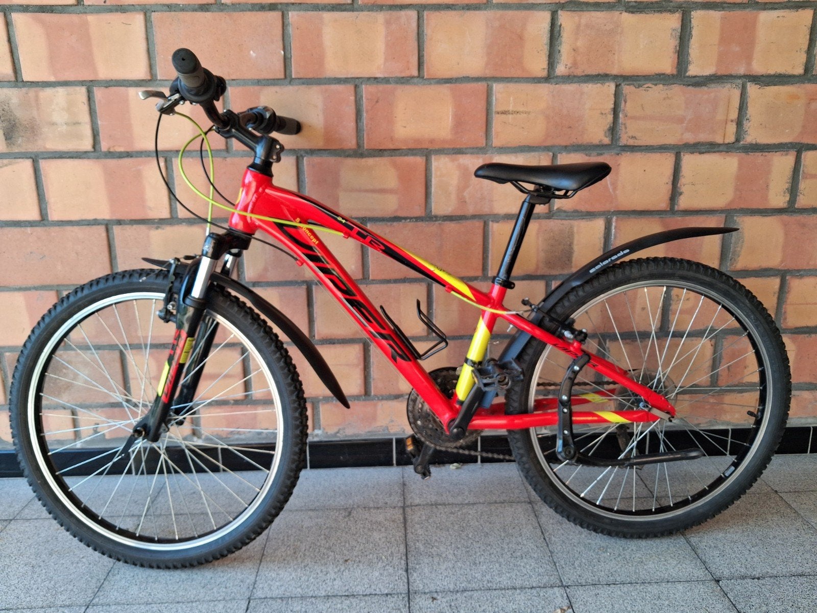 Sportieve jongensfiets 24 inch, Vélos & Vélomoteurs, Vélos | Vélos pour enfant, Frein sur jante, Comme neuf, Enlèvement, Viper