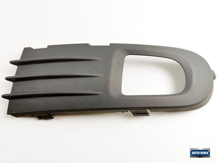 Afdekplaat mistlamp links van een Volvo V50, Auto-onderdelen, Verlichting, Volvo, Gebruikt, 3 maanden garantie, Ophalen of Verzenden