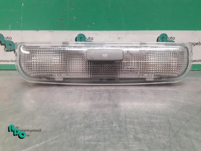 Eclairage intérieur arrière d'un Audi A4 (A4 04-), -, 3 mois de garantie, Audi, Utilisé