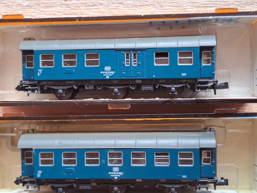 Roco N schaal 2 x zeldzame blauwe 3 assige donderbussen, Ophalen of Verzenden, Fleischmann