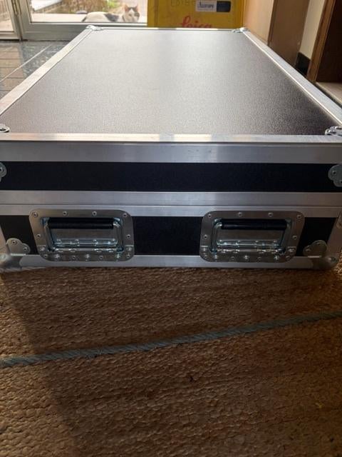 Flight Case zo goed als nieuw, Muziek en Instrumenten, Ophalen, Zo goed als nieuw