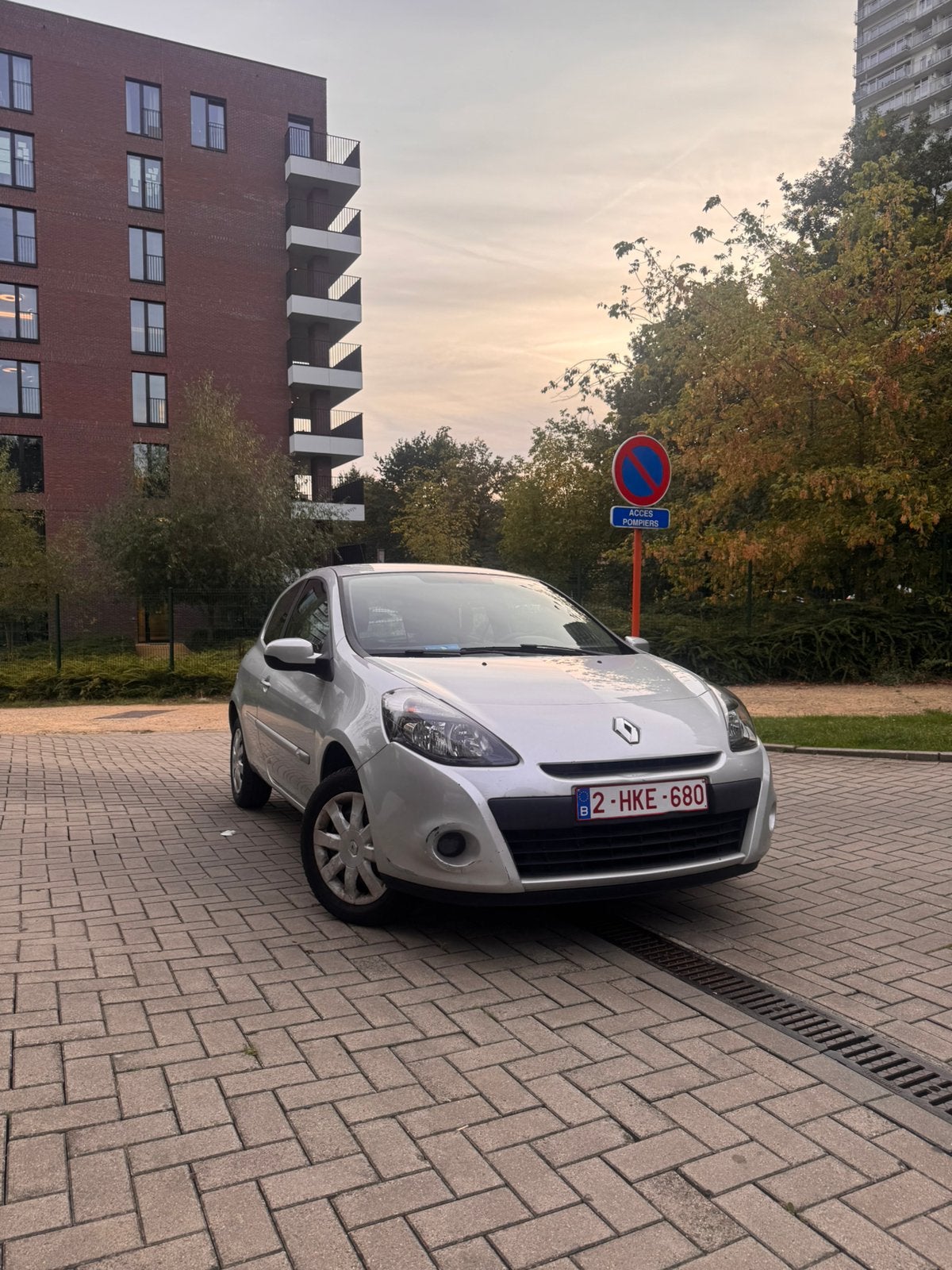 Renault clio 3 115 000 KM, Autos, Achat, 3 portes, Essence, Clio