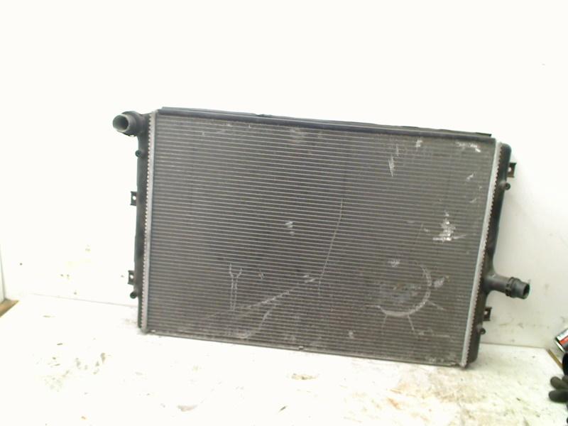 RADIATEUR Volkswagen Golf VI (5K1) (1K0121251AB), Gebruikt, De Bloemendaal 21 21
5221 EB  'S HERTOGENBOSCH, NL, Info@123Parts.nl