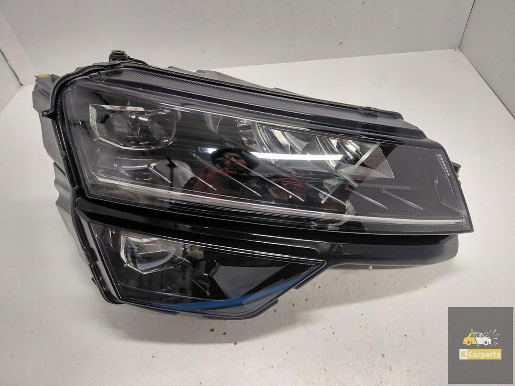 57B.941.016.F, Skoda Karoq Lampe Full LED droite, Infoline@skoda-auto.cz, Tr. Vaclava Klementa 869
293 01  Mlada Boleslav, CZ