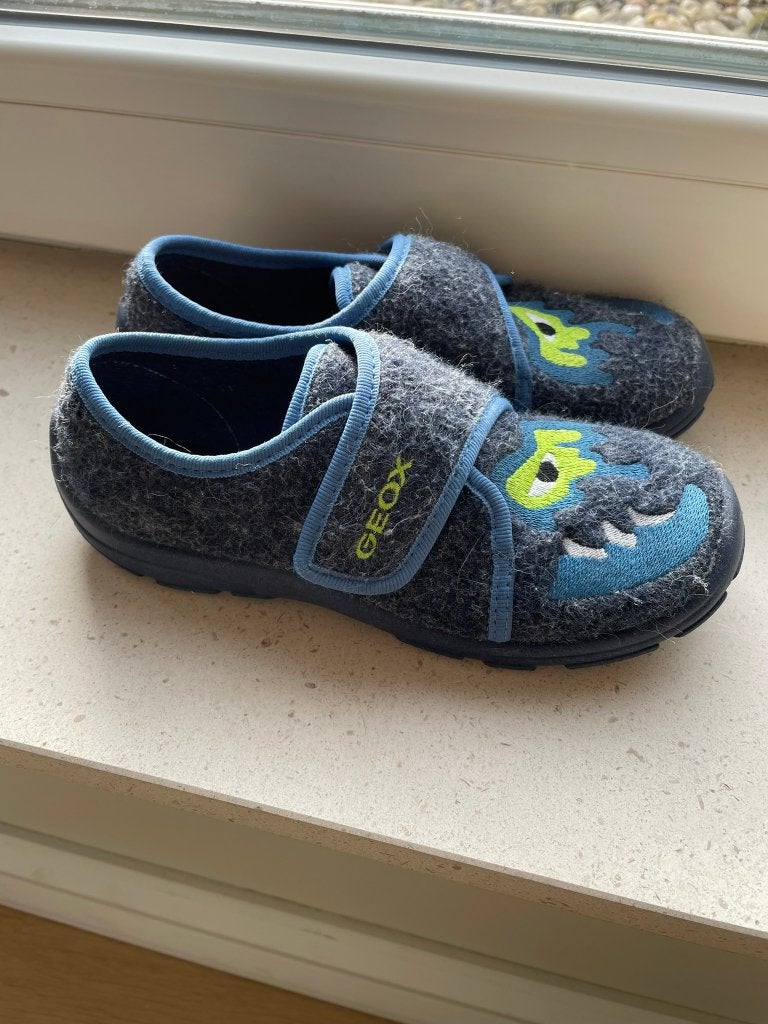 Pantoffels Geox maat 30, Overige typen, Ophalen of Verzenden, Jongen, Geox