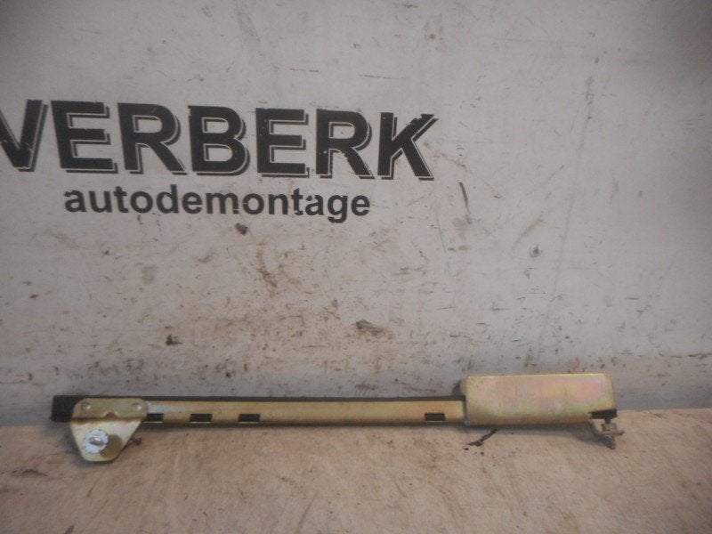 RUIT geleider rechts voor Opel Astra F (53B), Gebruikt, Opel