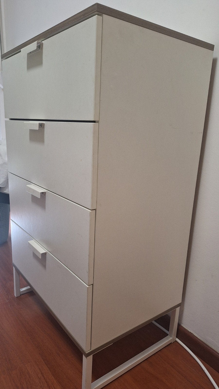 Ladekast (Ikea), Ophalen
