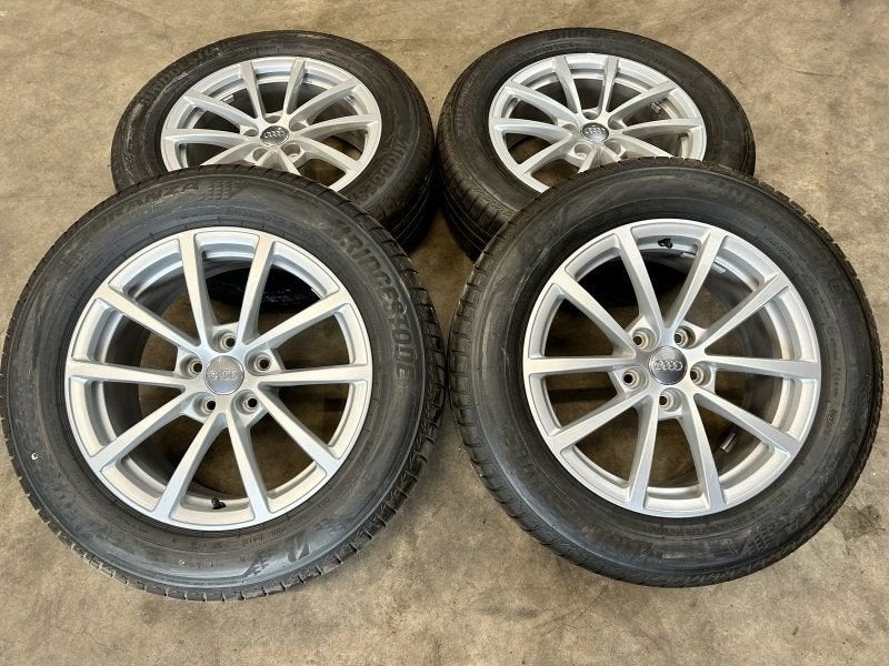 17 inch originele velgen + zomerbanden Audi A6 4K 4K0601025, Autos : Pièces & Accessoires, Pneus et Jantes, Pneus été, -, 17 pouces