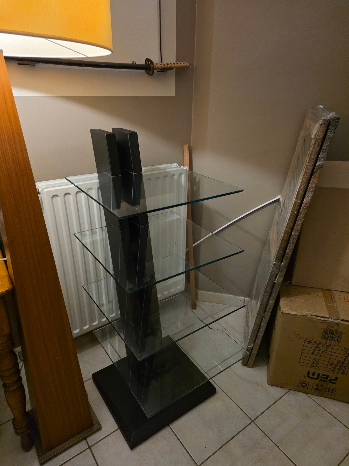 Meuble Hi-Fi / Sono design – pour 4 éléments, Enlèvement, Utilisé