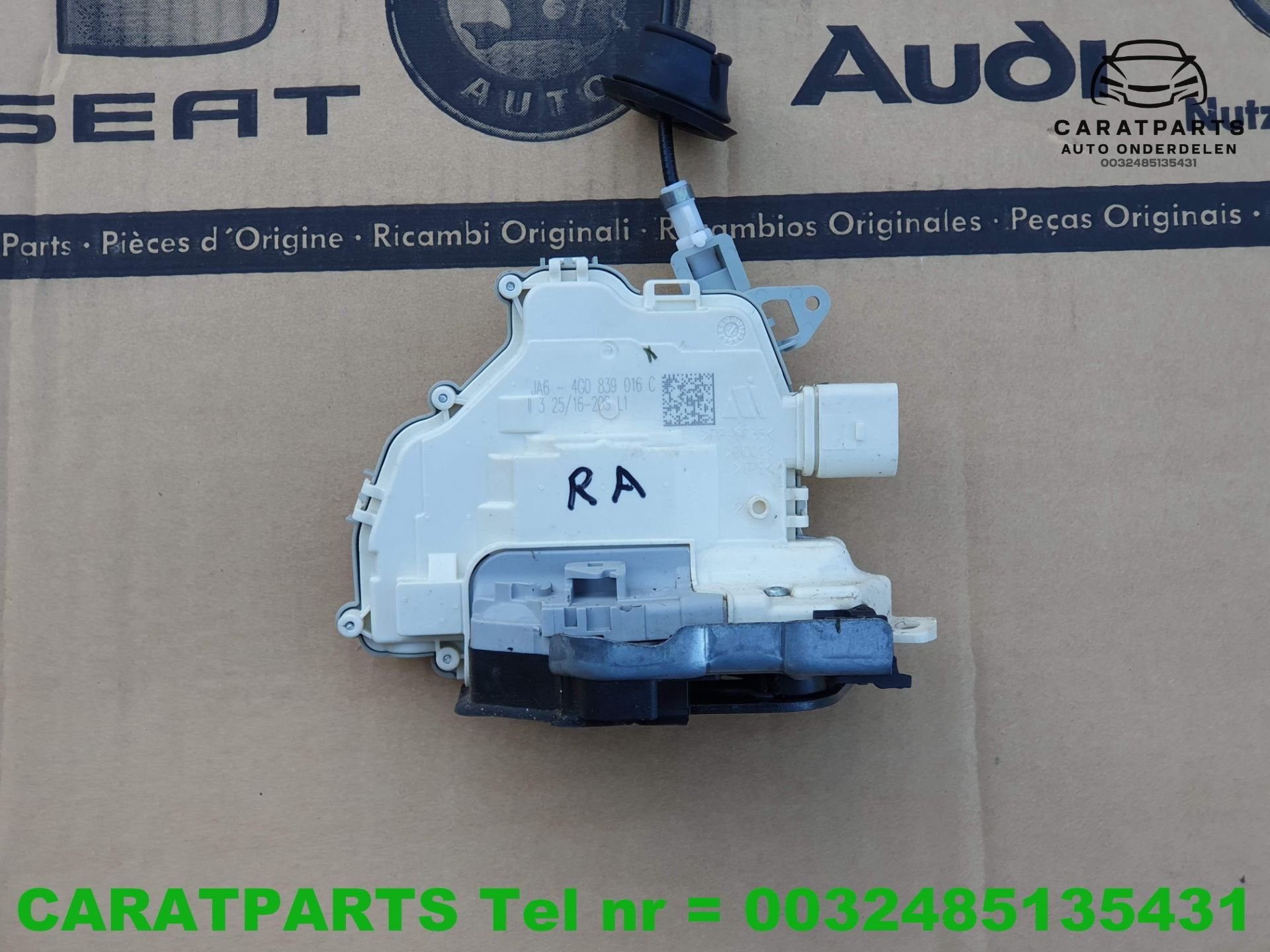 4G0839016C RS6 portierslot RS3 deurslot A7 A6 Q7 A3 Q3 Q2 S6, Auto-onderdelen, Gebruikt, AUDI AG, Auto-Union-Strasse 1
85045  Ingolstadt, DE