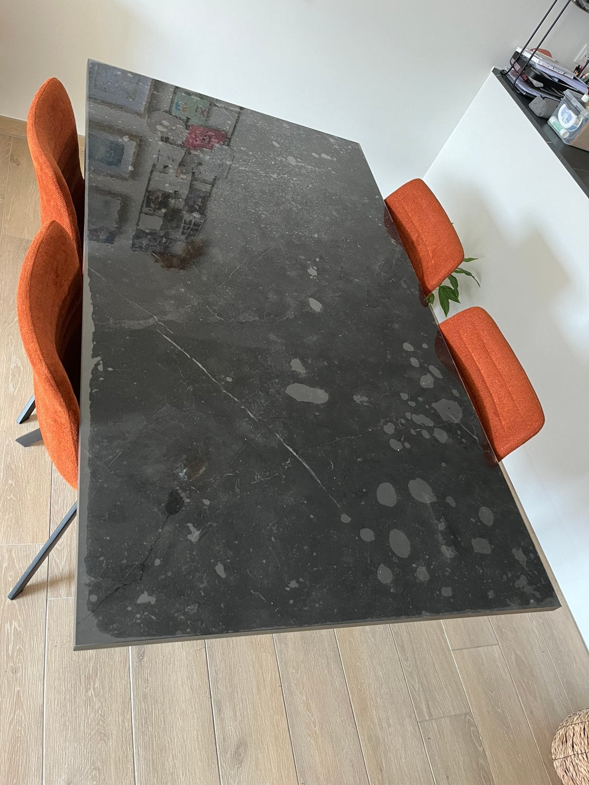 Zwarte eettafel Freetime, Huis en Inrichting, Tafels | Eettafels, Zo goed als nieuw, Ophalen