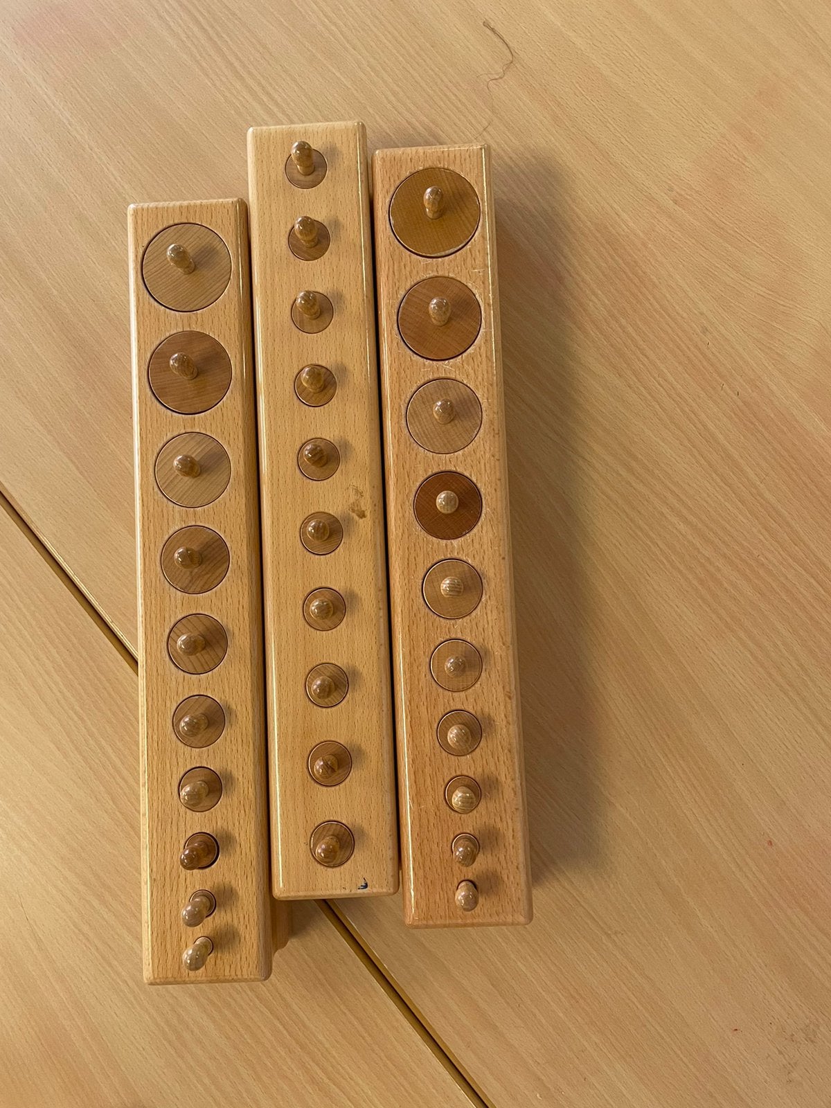 Montessori cilinderblokken, Ophalen, Gebruikt