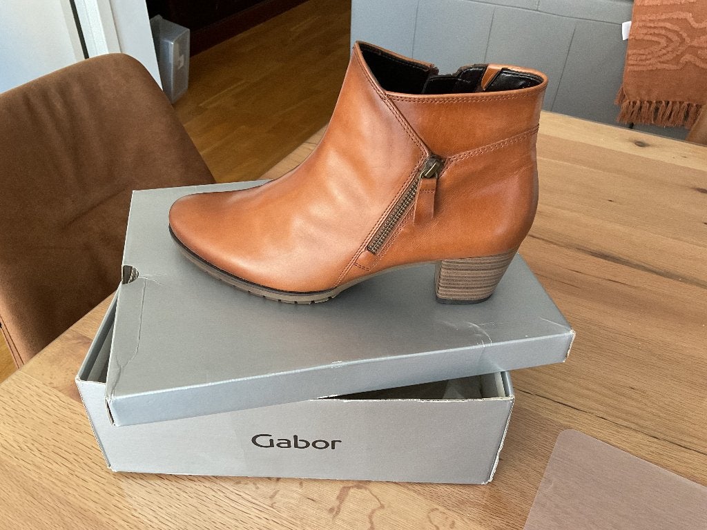 Gabor nieuwe enkellaarsjes, Kleding | Dames, Bruin, Lage of Enkellaarzen, Nieuw, Ophalen