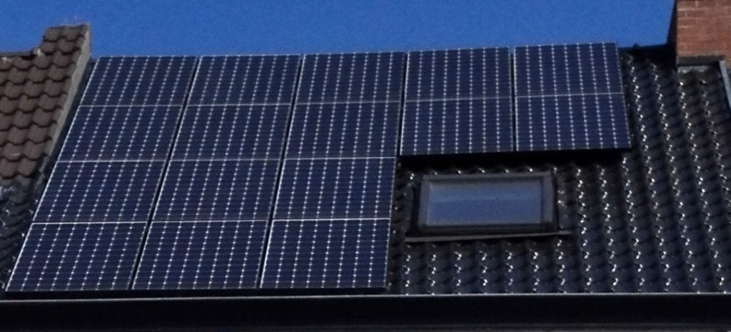 16 SunPower 333W + 16 optimiseurs SolarEdgeSB400 garantie, Bricolage & Construction, Panneaux solaires & Accessoires, Enlèvement