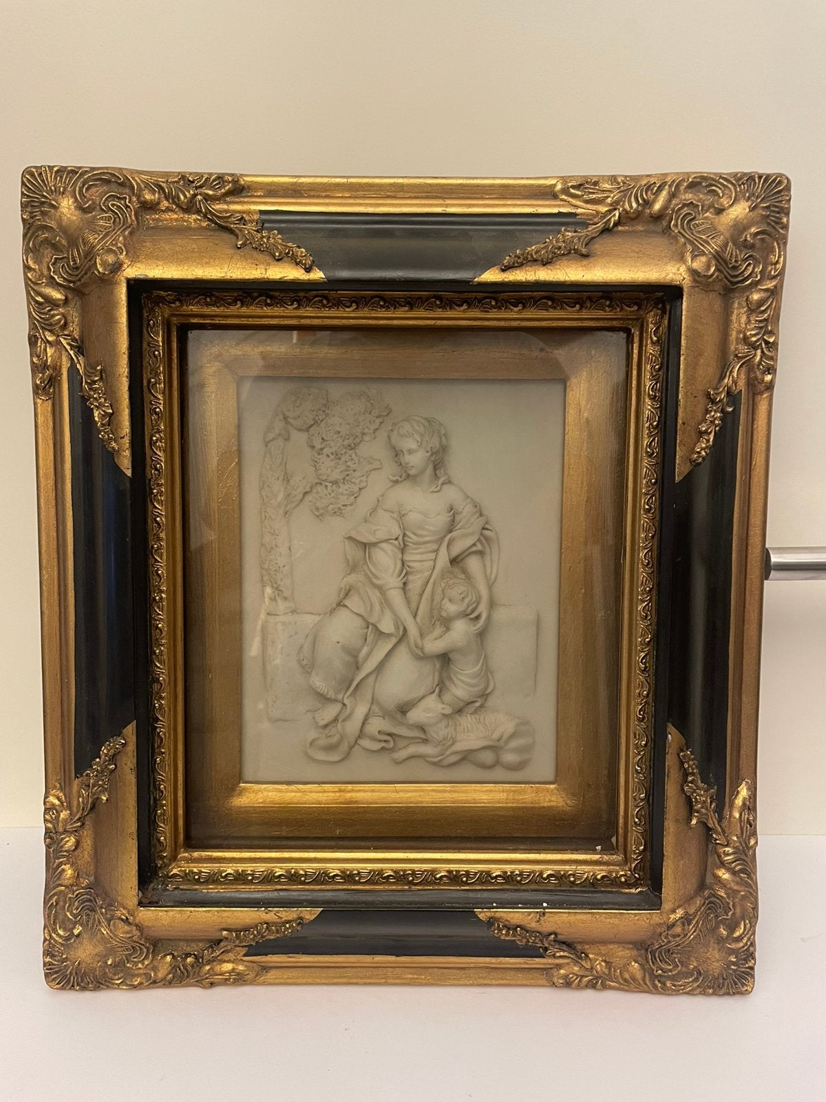 Albasten Schilderij in Zwart-Gouden Lijst, Klassiek Antiek., Enlèvement ou Envoi, Encadré