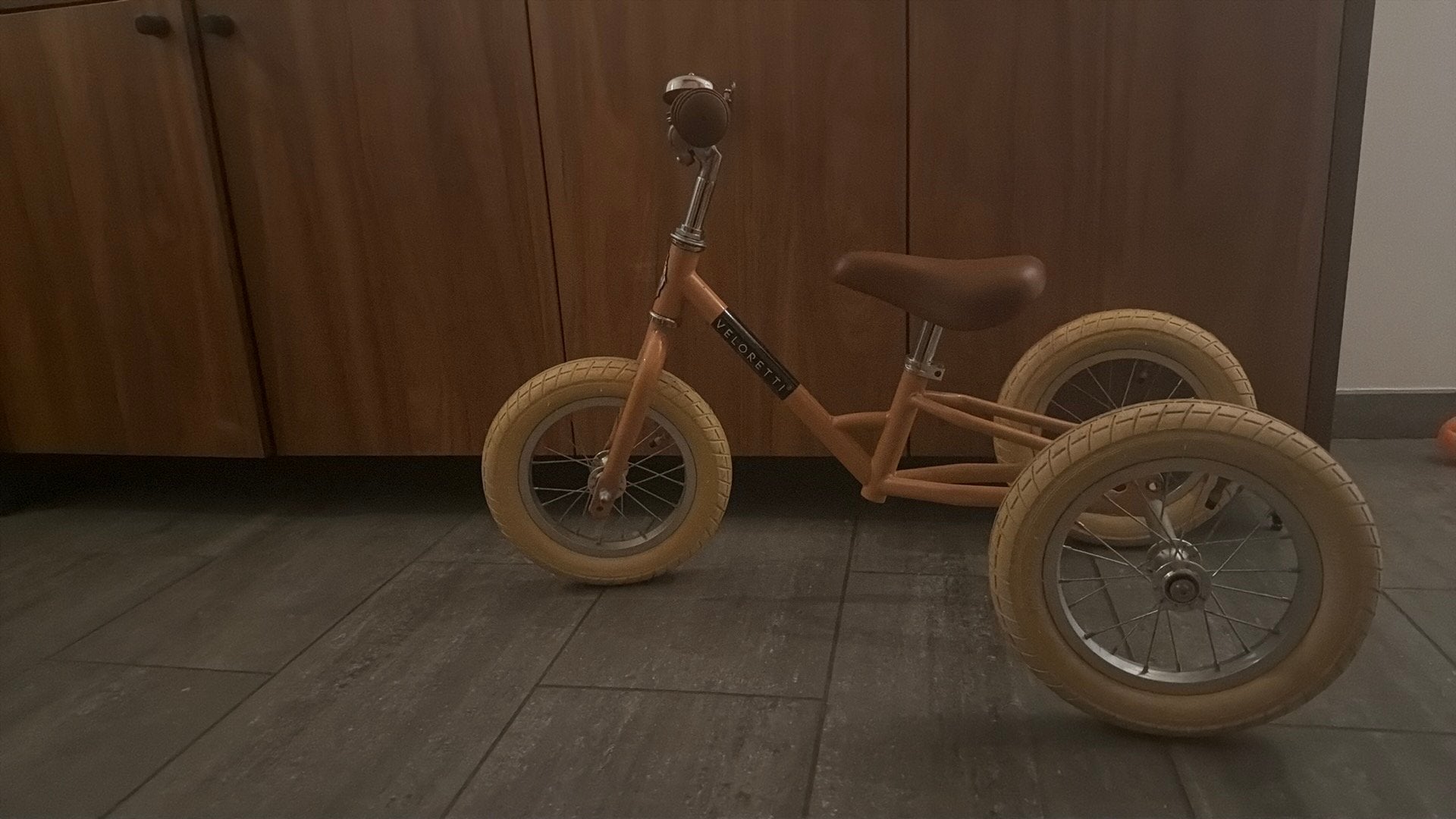 Veloretti kinderfiets, Enlèvement, Comme neuf, Vélo d'équilibre
