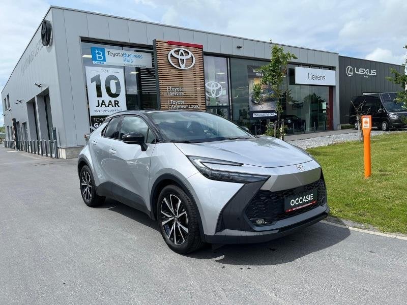 Toyota C-HR 1.8 HYB DYNAMIC + BI TONE +T P, Automaat, Overige kleuren, 110 g/km, https://public.car-pass.be/vhr/d129037e-b258-4f62-824b-2f277343071b
