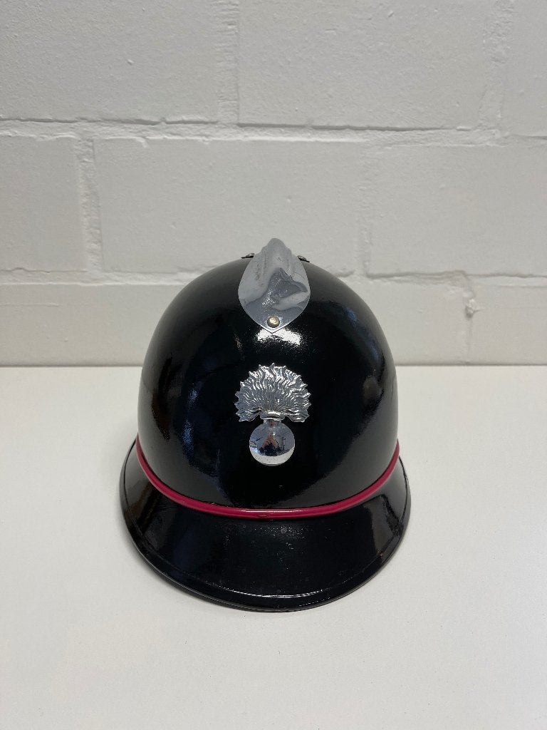 1950-1960 Belgische Rijkswacht-/Gendarmeriehelm helm politie, Verzamelen, Ophalen, Rijkswacht