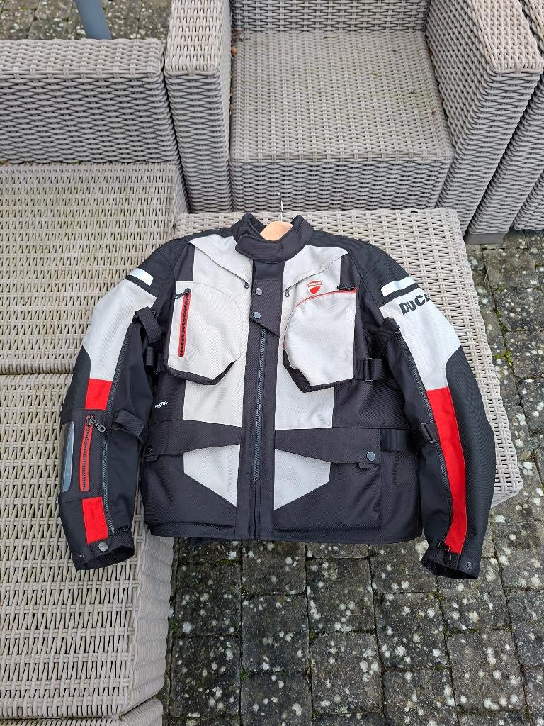 Prachtige ducati-jassen, Motoren, Kleding | Motorkleding, Jas | textiel, Heren, Ducati, Ophalen