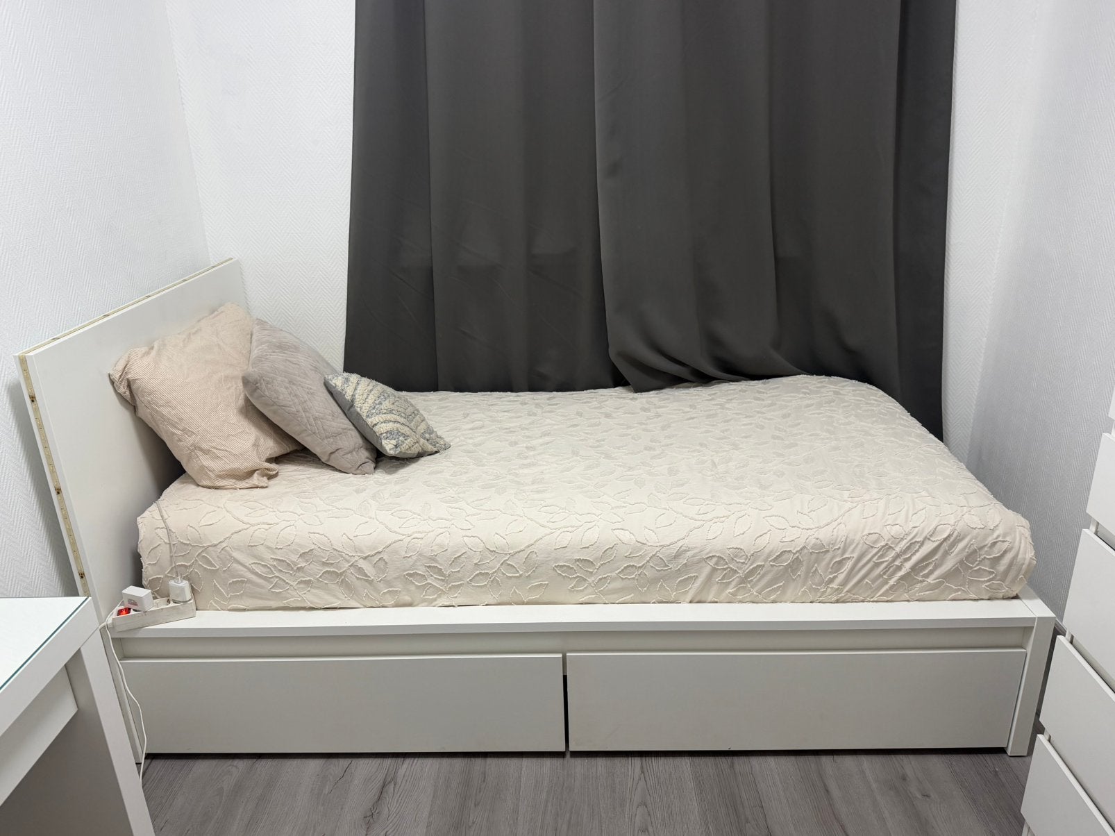 IKEA-bed, Ophalen, 90 cm, Eenpersoons, Wit