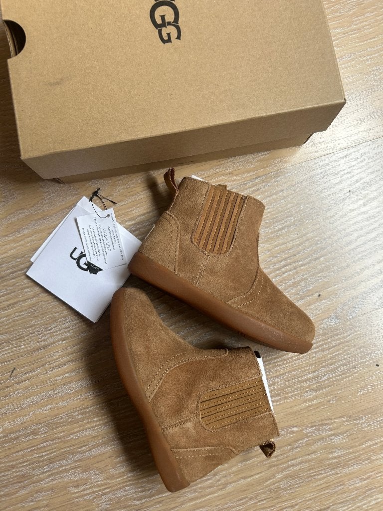 ugg nieuwe laarsjes maat 25, Verzenden, Nieuw