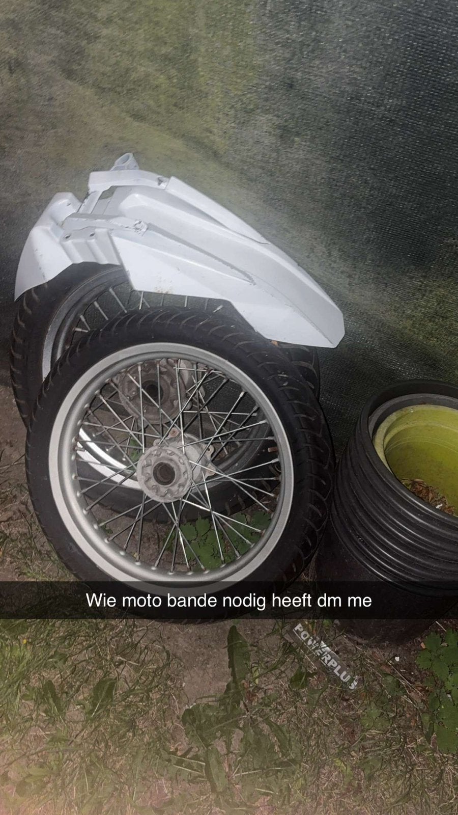 Pneus Super Moto, Enlèvement