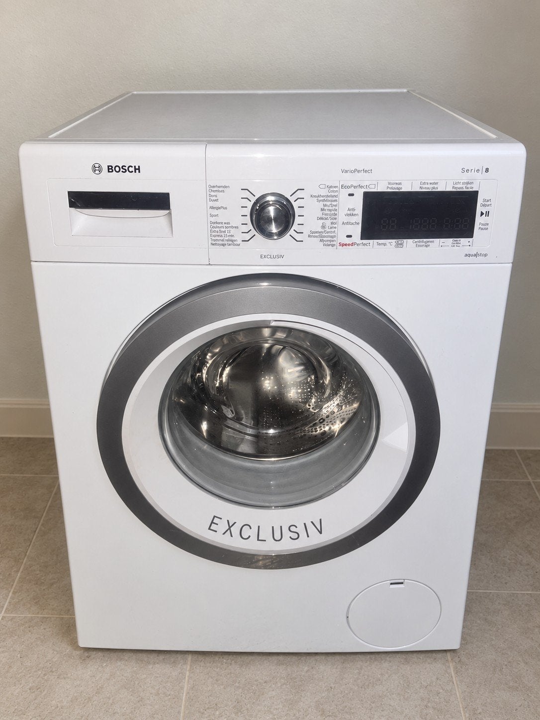Bosch wasmachine 9 kilo serie 8, Elektronische apparatuur, Ophalen