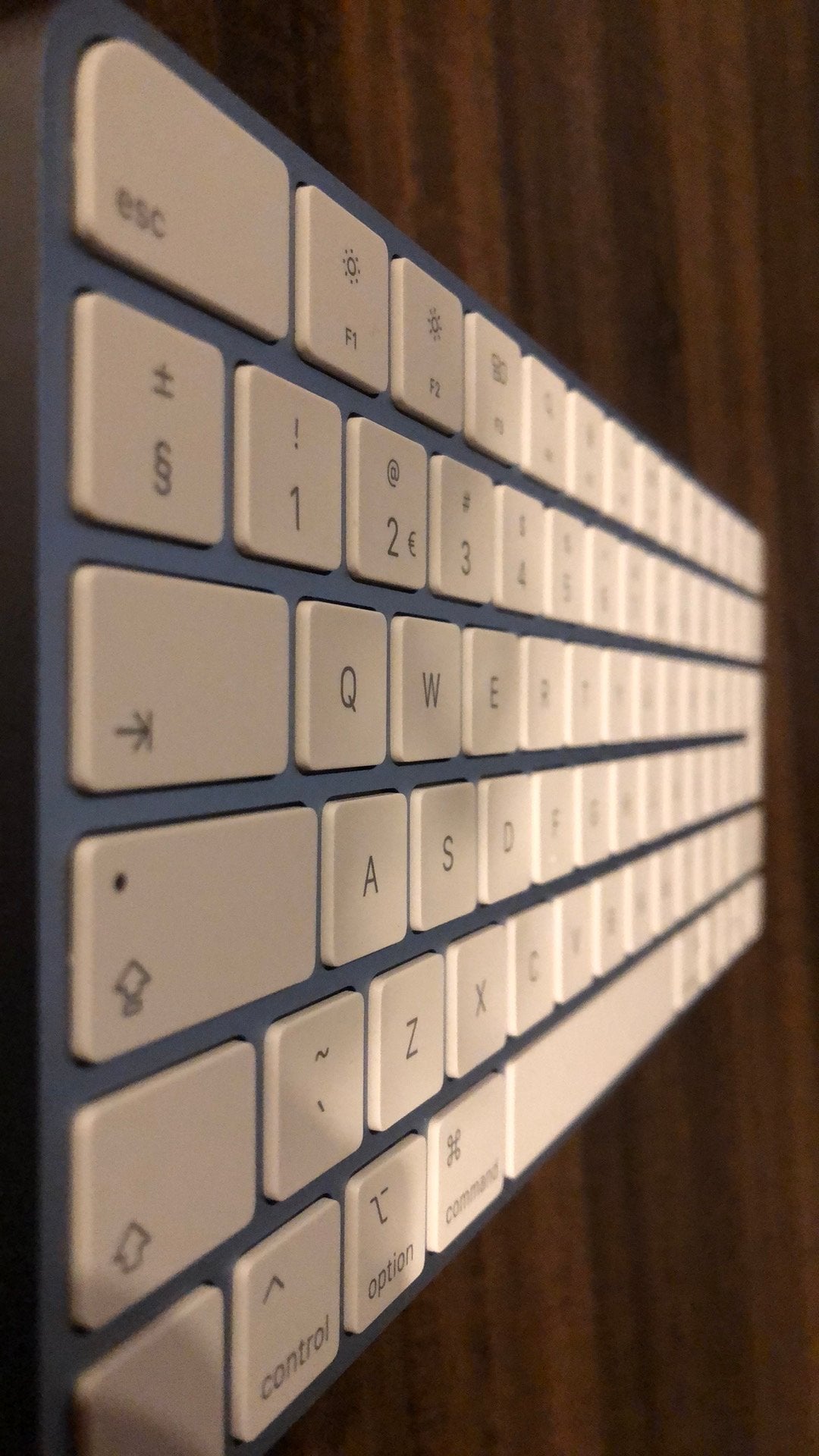 Blauw Apple Magic Keyboard Touch ID (qwerty) (nieuwste gen.), Computers en Software, Zo goed als nieuw, Draadloos, Qwerty, Ophalen