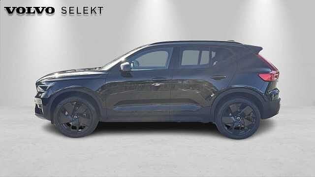 Volvo XC40 B3 AUT Black Edition Plus * 360 * pano, Auto's, Automaat, Euro 6, 1969 cc, Zwart
