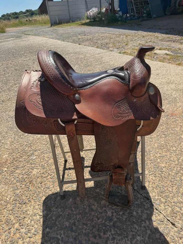 Selle Western, Animaux & Accessoires, Chevaux & Poneys | Selles, Enlèvement, Utilisé, Polyvalence, Étriers inclus