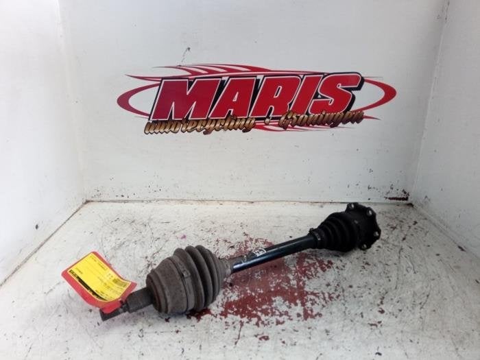 Aandrijfas links-voor van een Volkswagen Golf, Gebruikt, -, Volkswagen, -