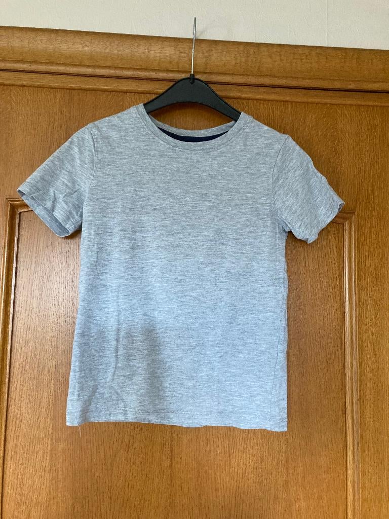 Grijs t-shirt, H&M, 122-128, Enfants & Bébés, Vêtements enfant | Taille 122, Garçon, Enlèvement ou Envoi, Chemise ou À manches longues