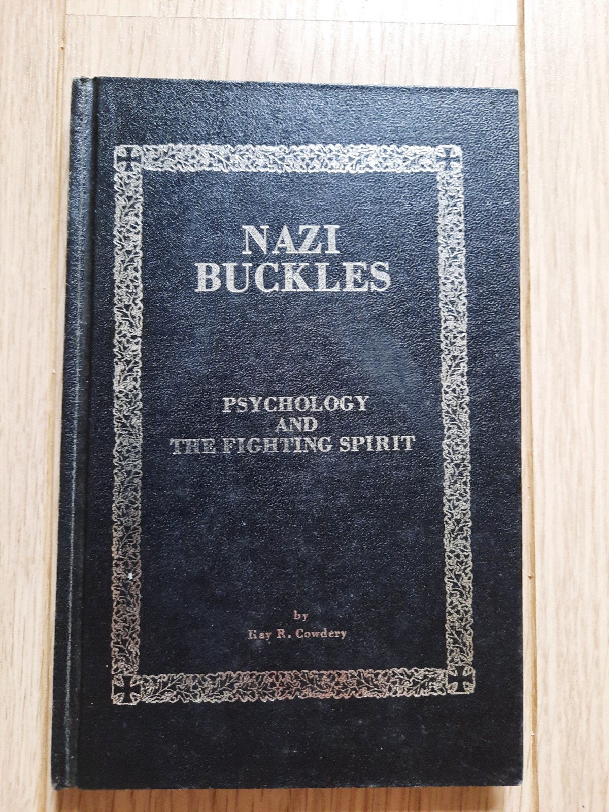 Nazi Buckles: psychologie en de vechtlust”, Ophalen of Verzenden