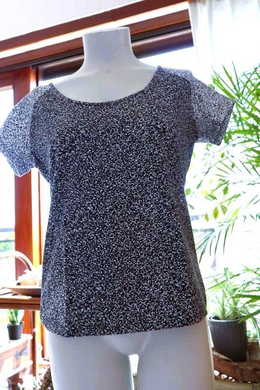 bijzonder tof T-shirt, Vêtements | Femmes, T-shirts, Comme neuf, Taille 38/40 (M), Noir, Manches courtes, Enlèvement ou Envoi