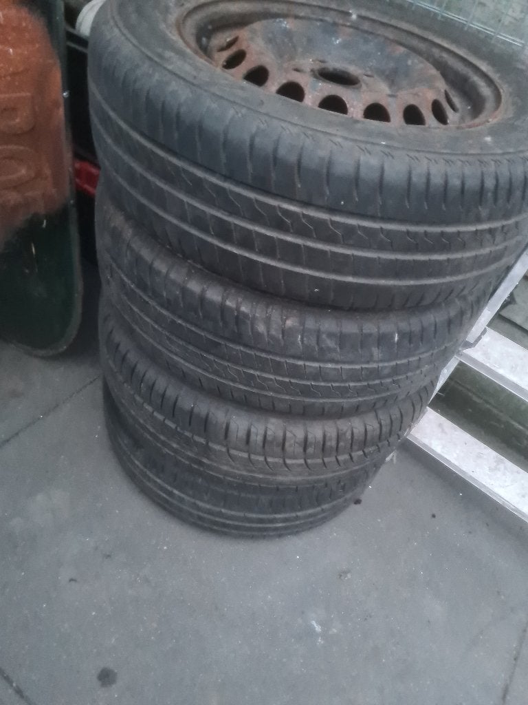 Banden, Auto-onderdelen, Banden en Velgen, 195 mm, Ophalen, 19 inch