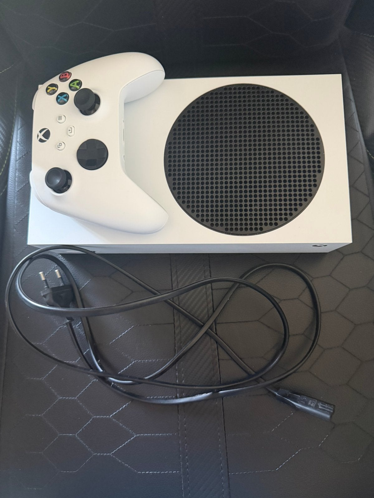 Xbox Series S + Controller + Kabel, Games en Spelcomputers, Spelcomputers | Xbox Series X en S, Verzenden, Zo goed als nieuw, Xbox Series S
