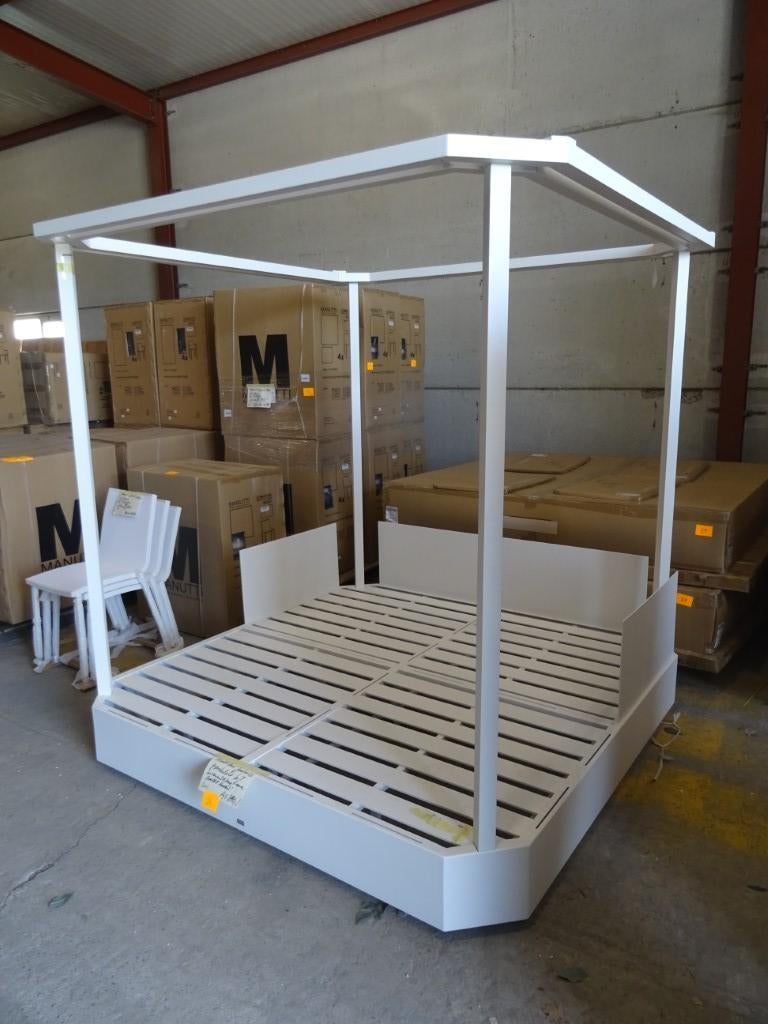 Hemelbed voor in de tuin., Jardin & Terrasse, Chaises longues, Neuf, Métal, Enlèvement