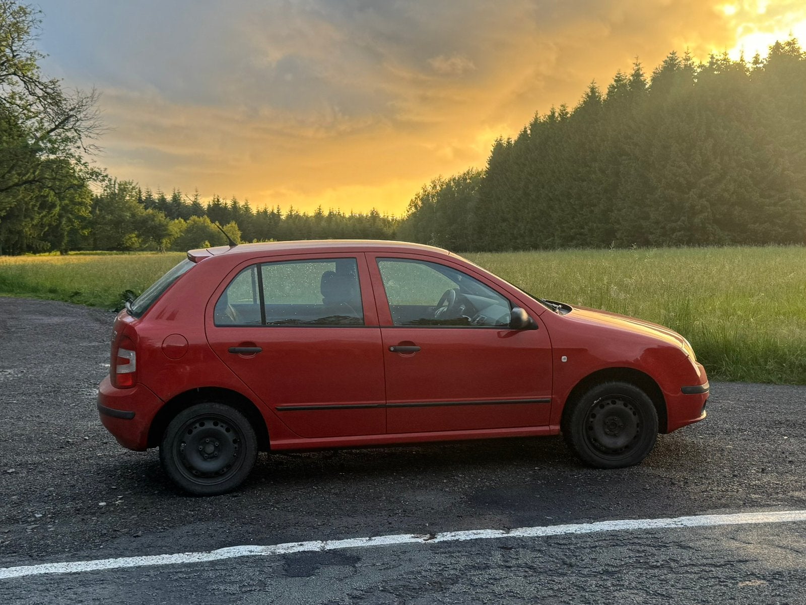 Skoda Fabia 1.2HTP, Autos, Rouge, Achat, 1133 kg, Boîte manuelle