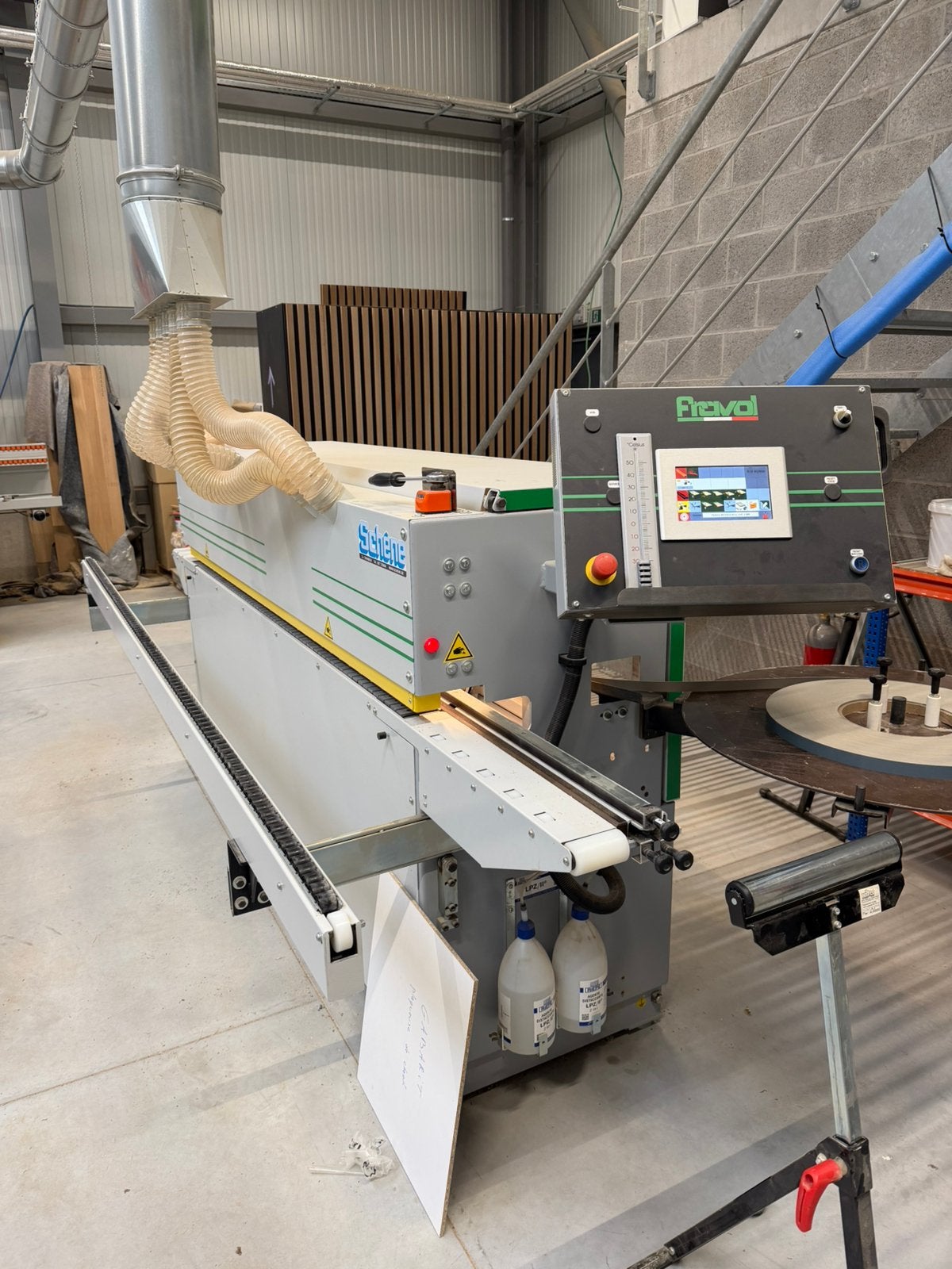 Encolleuse à chant Fravol Master m200-23, Articles professionnels, Machines & Construction | Travail du bois, Enlèvement