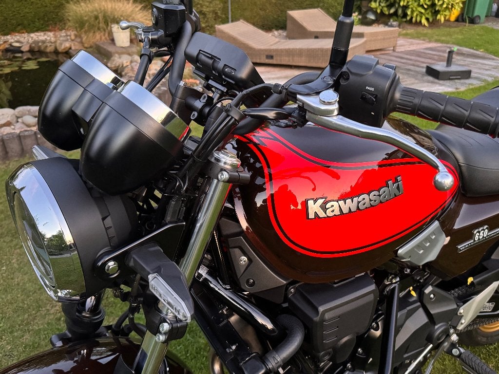 Kawasaki Z650 RS 50th Anniversary, Motos, Motos | Kawasaki, ABS, Permis Moto A, Occasion, Plus de 35 kW