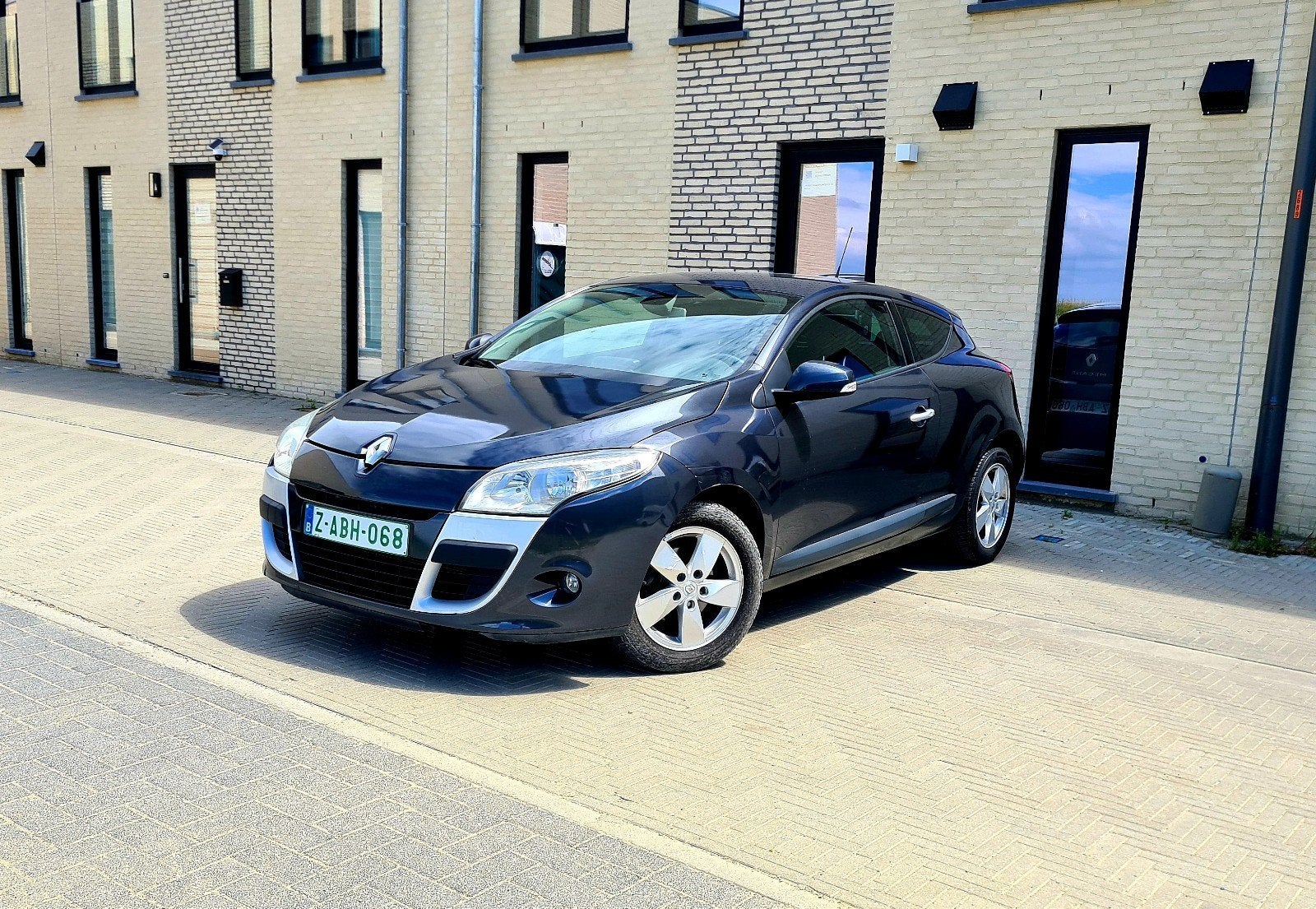 RENAULT MEGANE 1.6 BENZINE EURO5, Voorwielaandrijving, Euro 5, 4 cilinders, Leder