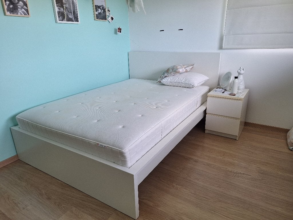 Bed wit MALM 140 x 200, Queen size, 140 cm, Enlèvement, Utilisé