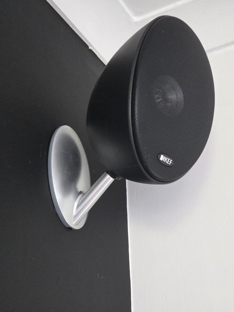 2 luidsprekers KEF E301, Ophalen