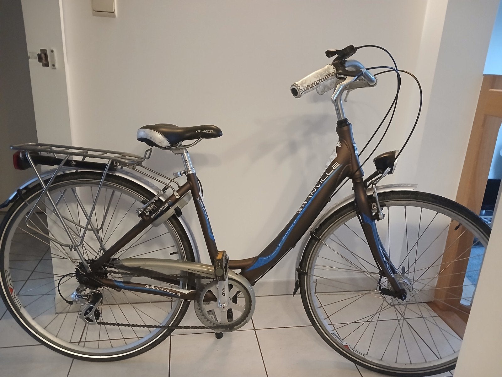 Granville damesfiets, Fietsen en Brommers, Velgrem, Versnellingen, Zo goed als nieuw, Minder dan 47 cm