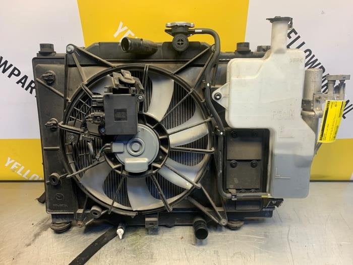 Set refroidisseur d'un Mazda CX-3, -, 3 mois de garantie, Mazda, Utilisé